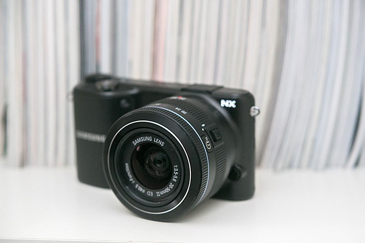 Samsung NX2000_1 (2).jpg